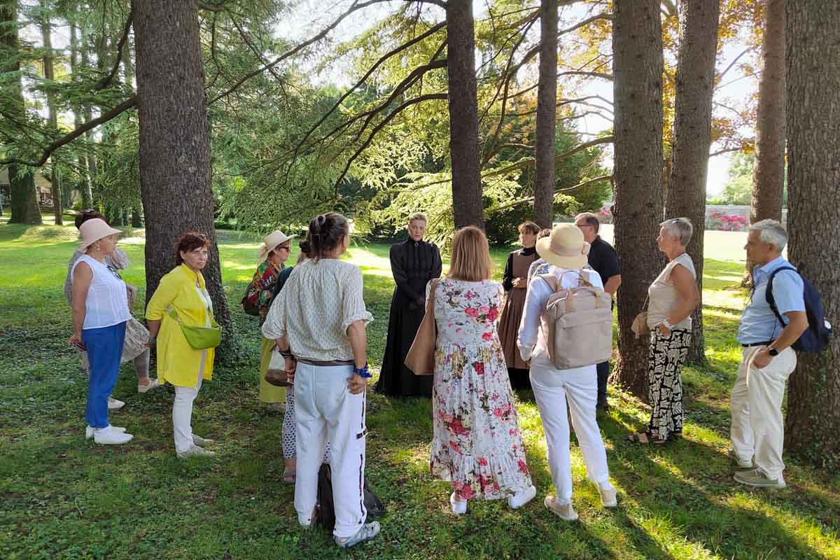 DSNV25-Celodnevni izlet po kraških vrtovih8